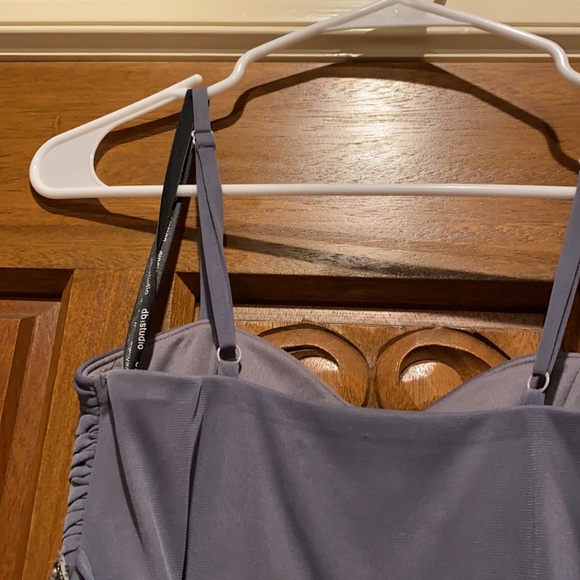 Cocktail length gray sundress - Picture 6 of 6